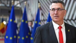 El ministro de Asuntos Exteriores de Israel, Gideon Sa'ar, llega a una reunión UE-Israel en el edificio del Consejo Europeo en Bruselas, el lunes 24 de febrero de 2025. 